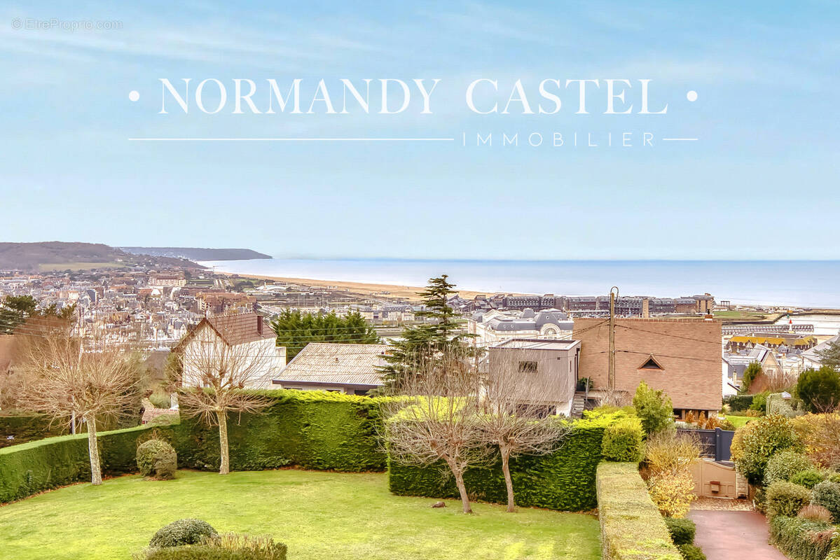 Appartement à TROUVILLE-SUR-MER