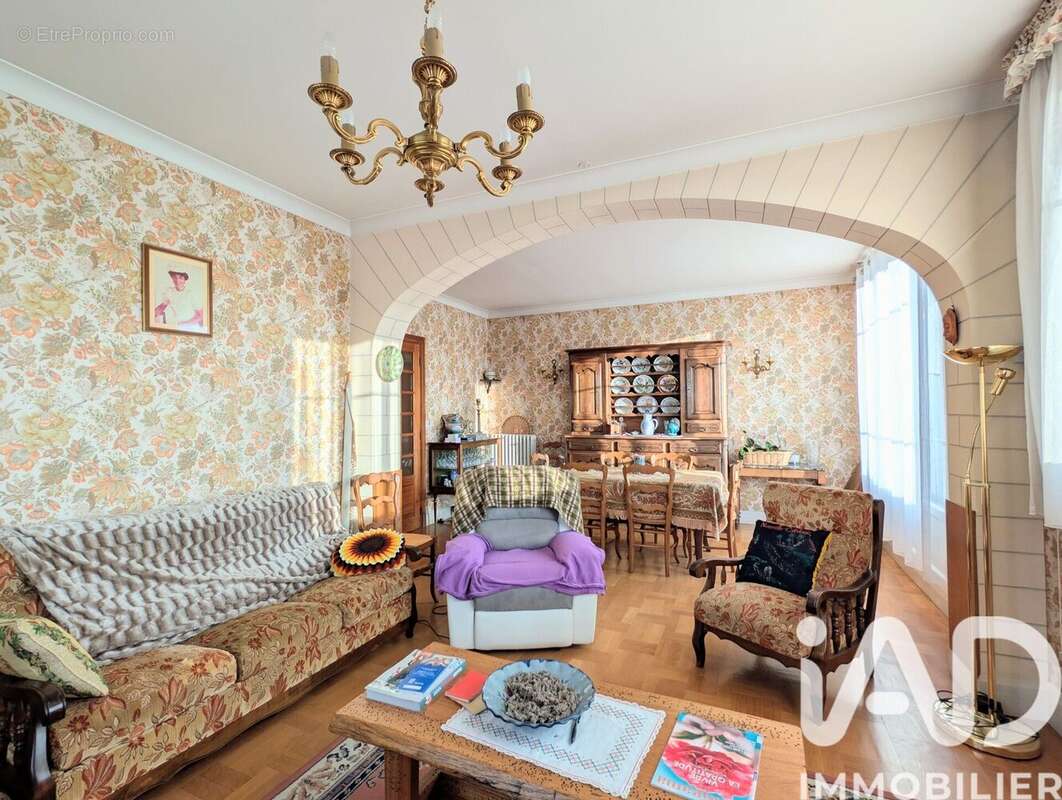 Photo 6 - Maison à BEAUVAIS