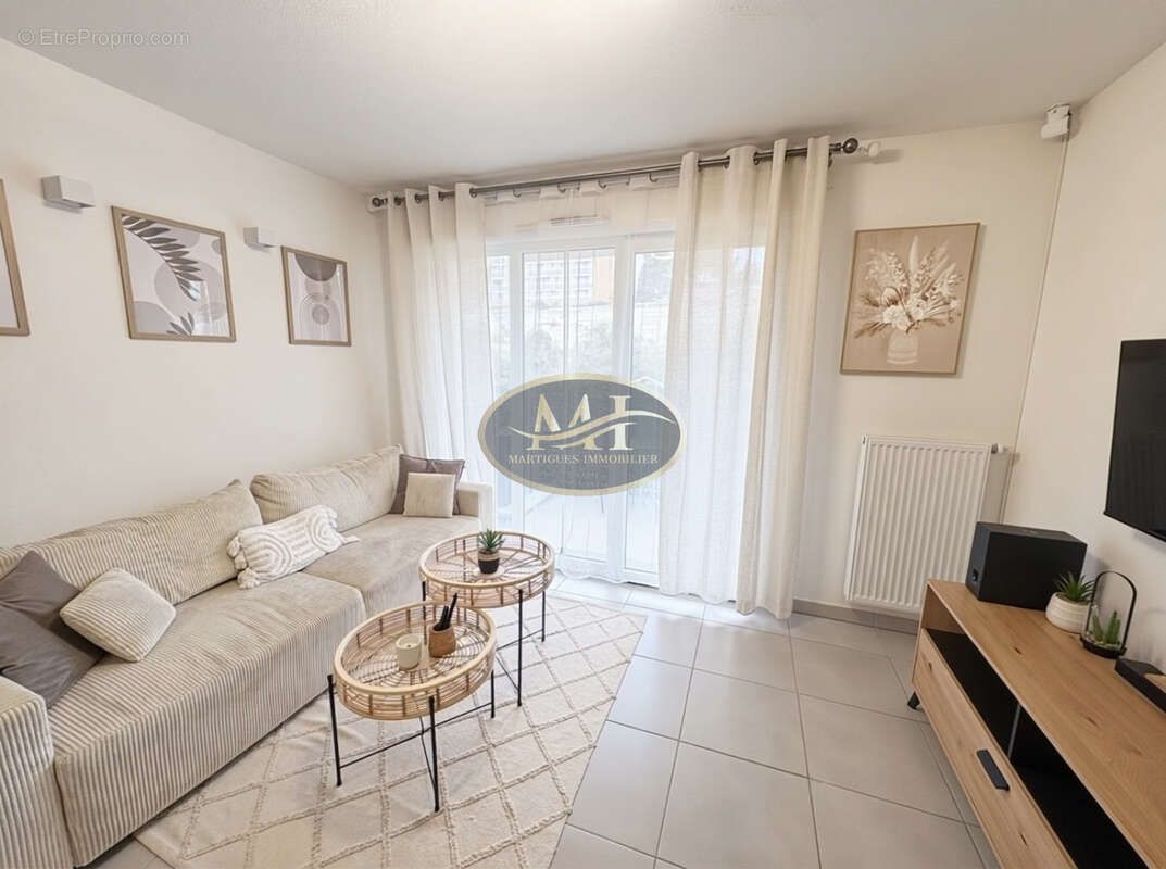 Appartement à PORT-DE-BOUC