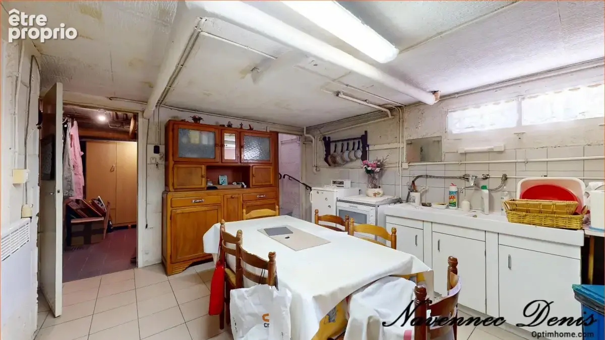 Maison de plain-pied surélevé – 2 chambres – Sous-sol complet – Jardin 600 m² – Louviers centre - photo 8