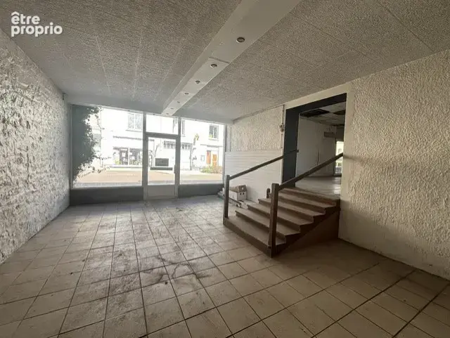 EXCLUSIVITE à ETANG SUR ARROUX, immeuble à usage professionnel en centre bourg à rénover. - photo 7