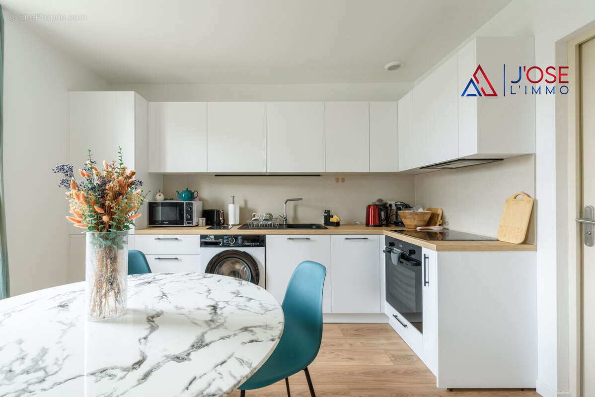 Prestations soignées - Appartement à SAINT-DENIS-DE-PILE