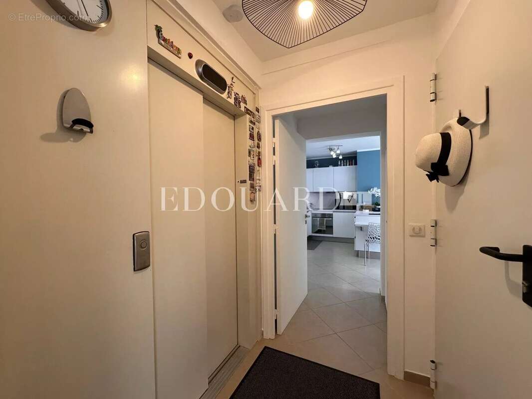 Appartement à MENTON