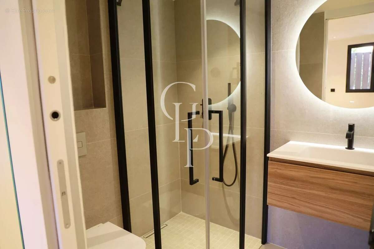 Maison à SAINT-JEAN-CAP-FERRAT