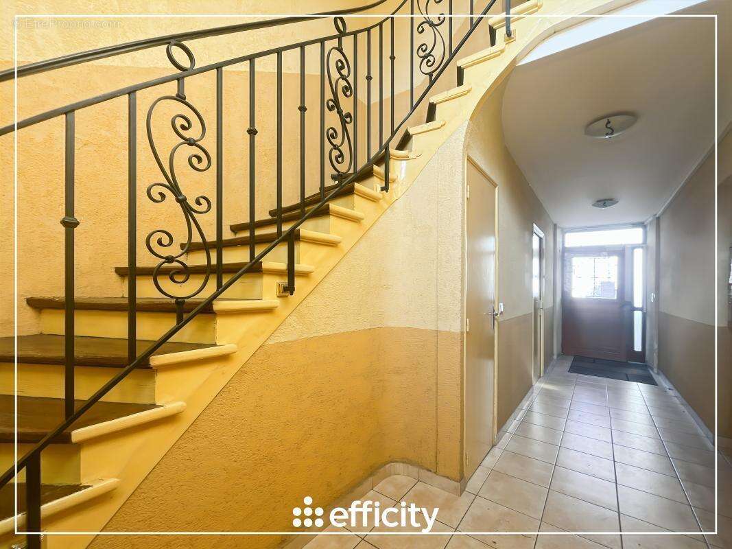 Duplex/Triplex - photo 10