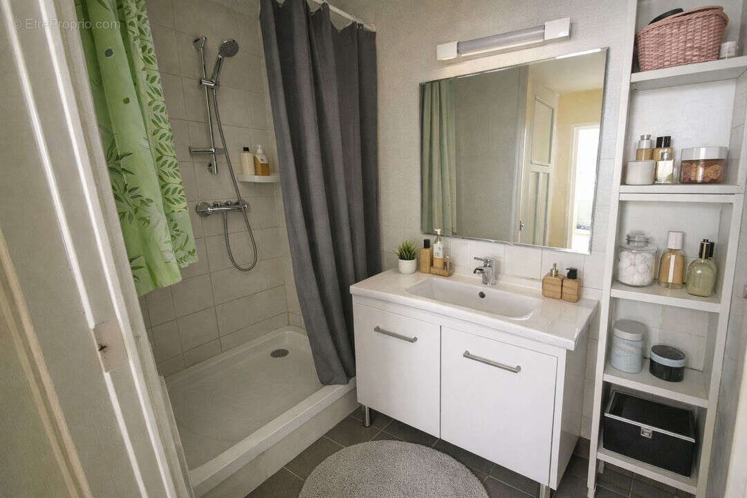 Rognac appartement T3 - Appartement à ROGNAC