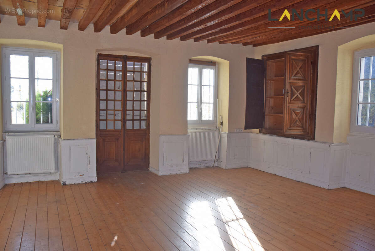 Maison à LANCRANS