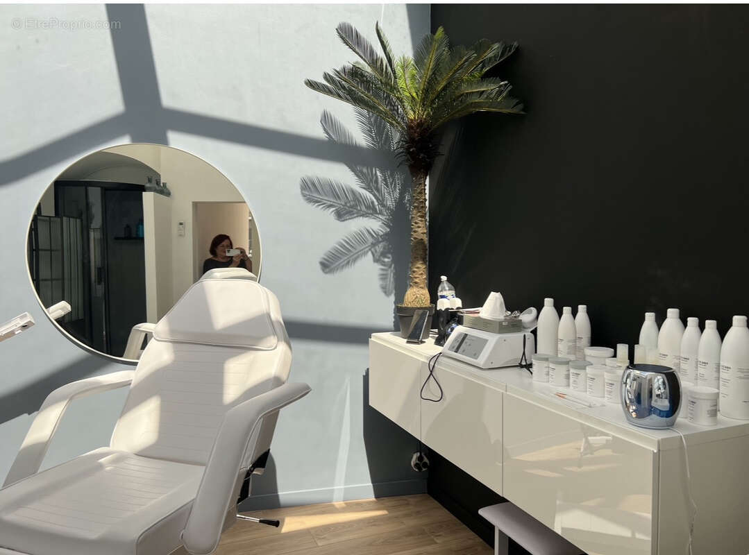 Commerce à LE GRAU-DU-ROI