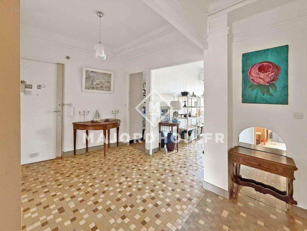 Appartement à MARSEILLE-7E