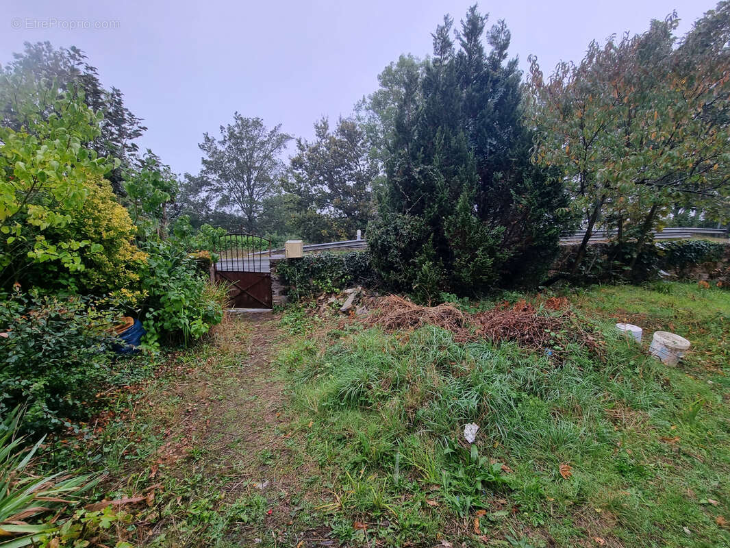 Maison à SILLE-LE-GUILLAUME