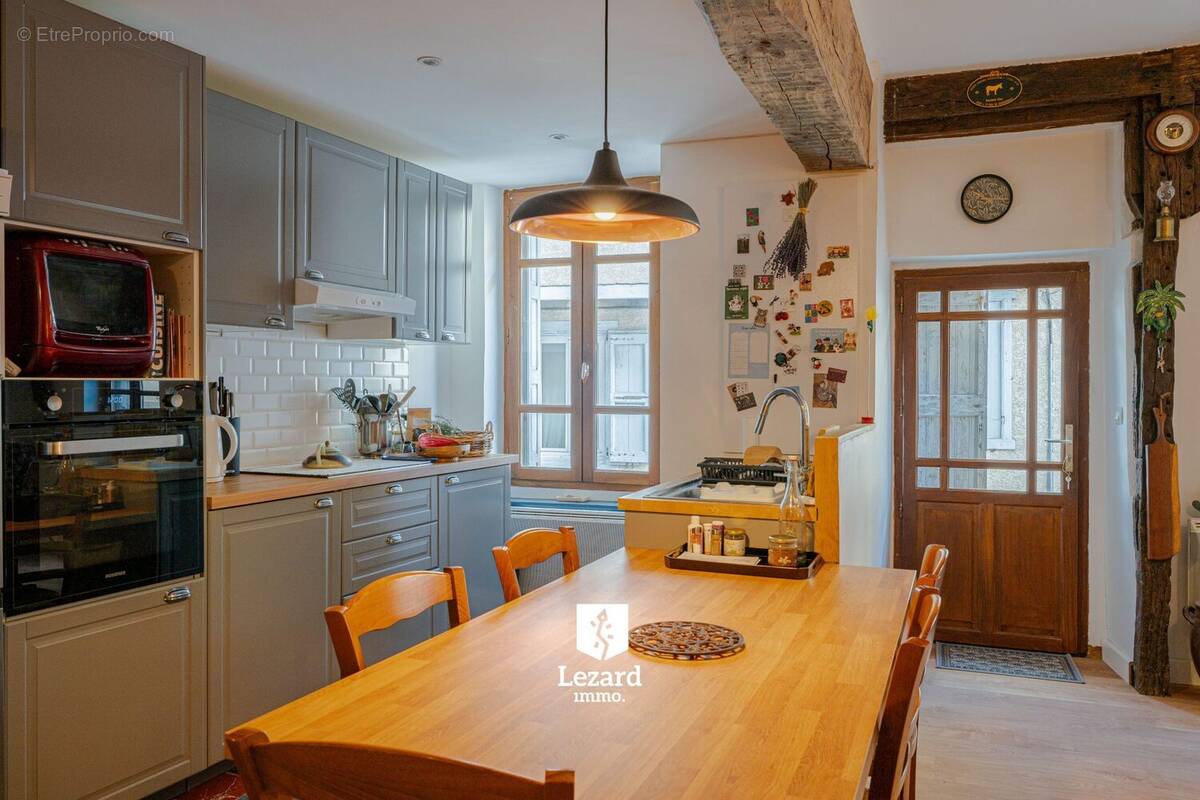 Maison à SAINT-FELIX-LAURAGAIS