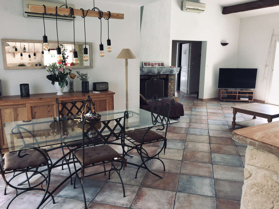 Maison à LA CADIERE-D'AZUR