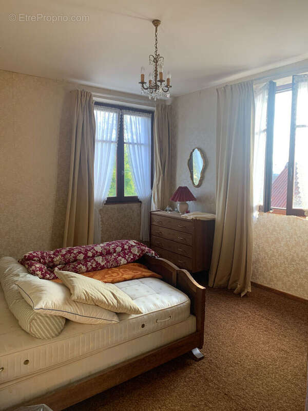 Maison à SAINT-SALVADOUR