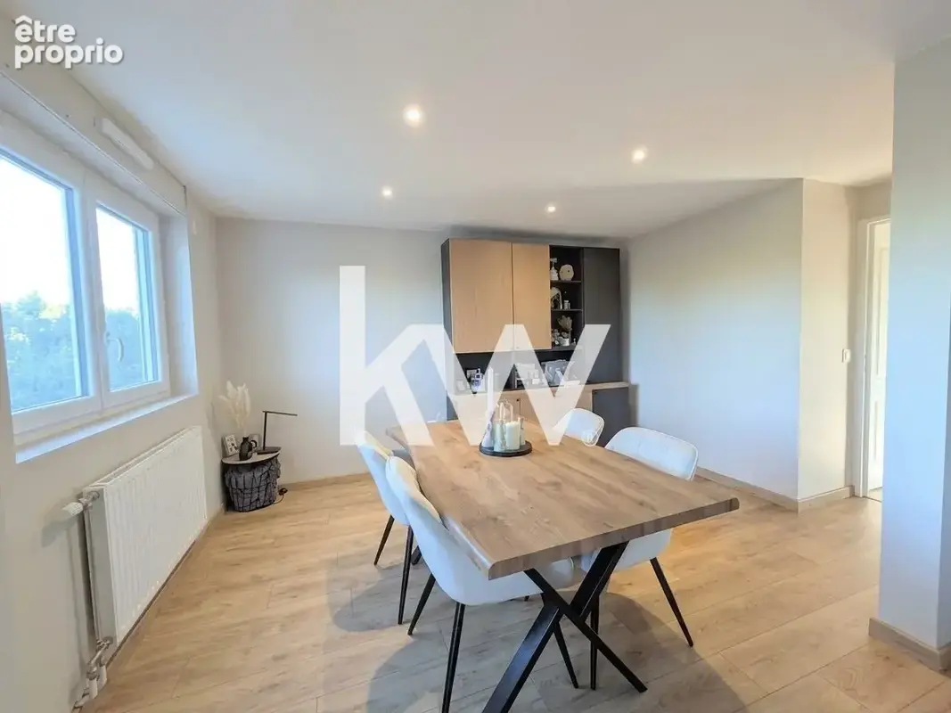 Appartement 3 pièces 64 m² à vendre à Saint-Etienne (42000) - photo 4