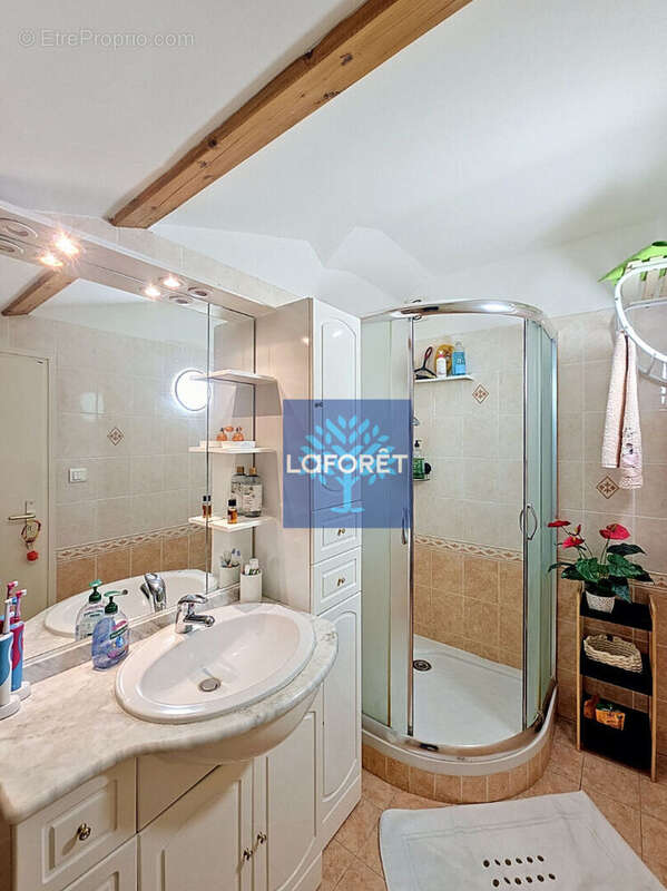 Appartement à CHAPONNAY