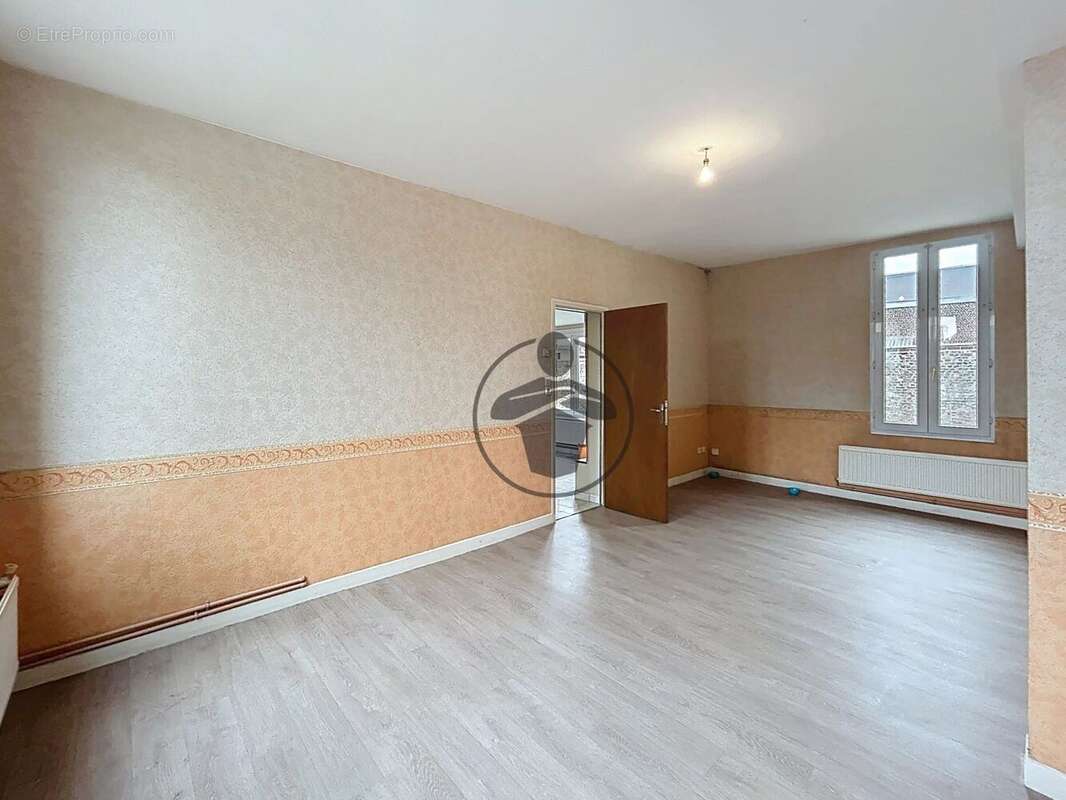 Maison à FRESNOY-LE-GRAND