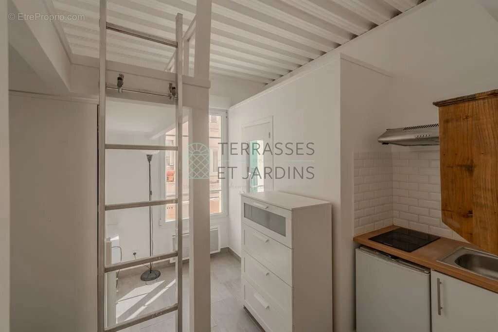 Appartement à SAINT-DENIS