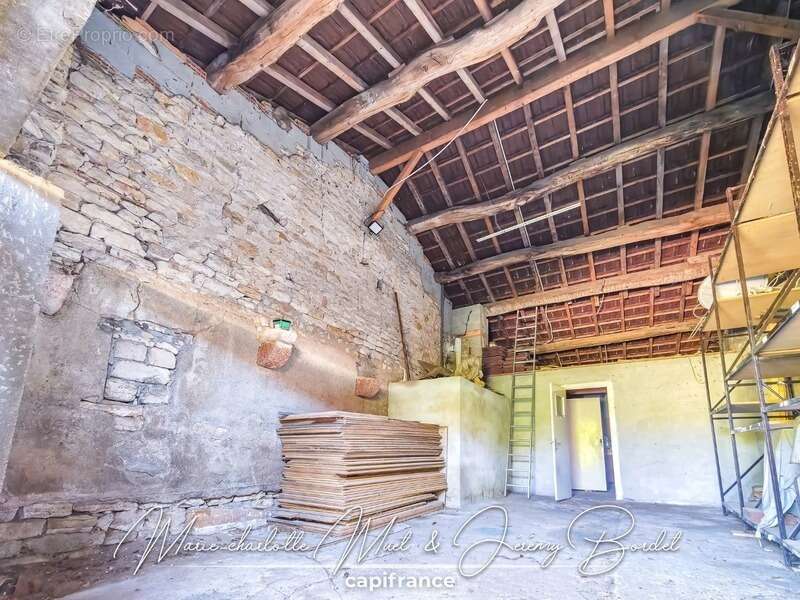 Maison à vendre 4 pièces SERMOYER (01) - photo 33
