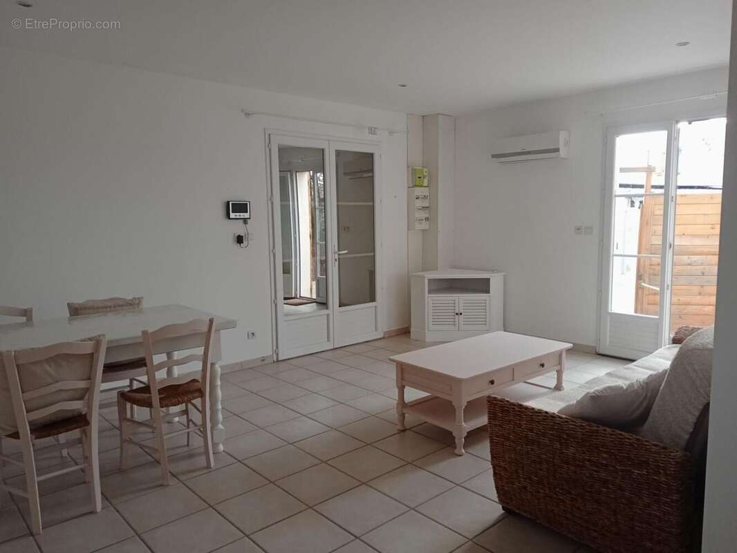 Photo 3 - Maison à CAROMB