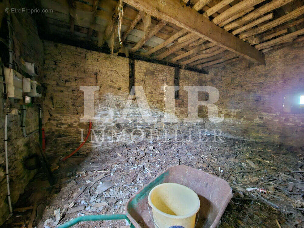 Maison à SAINT-PIERRE-DES-NIDS