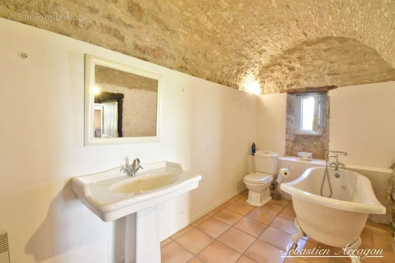 Maison à FONTANES-DU-CAUSSE