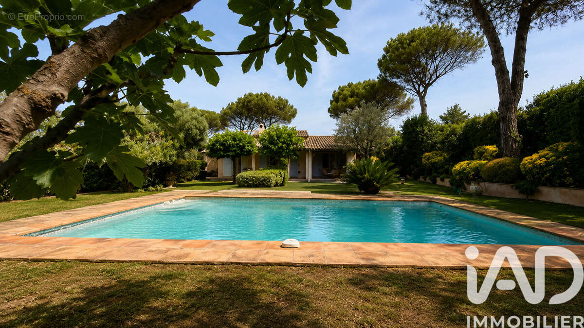 Photo 2 - Maison à SAINT-TROPEZ