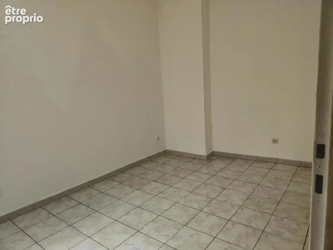 Appartement à vendre 4 pièces LODEVE (34) - photo 7
