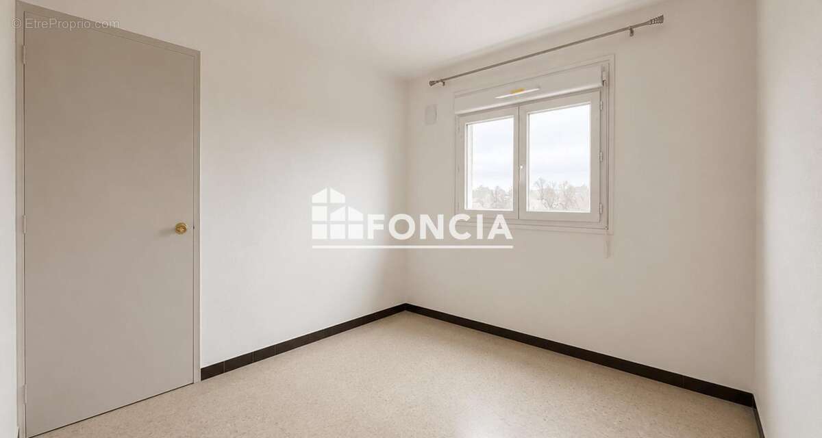Appartement à MANDELIEU-LA-NAPOULE