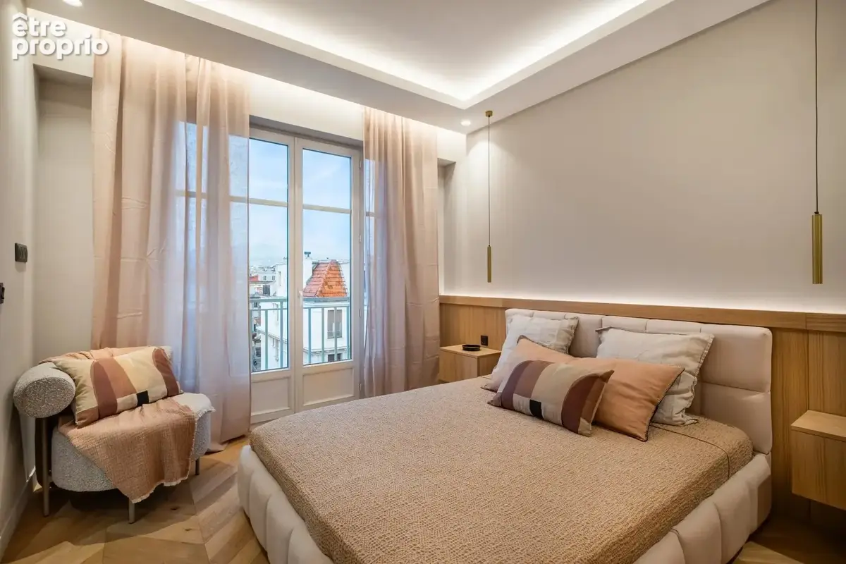 Nice dubouchage dernier etage 3 pieces terrasse renove - photo 15