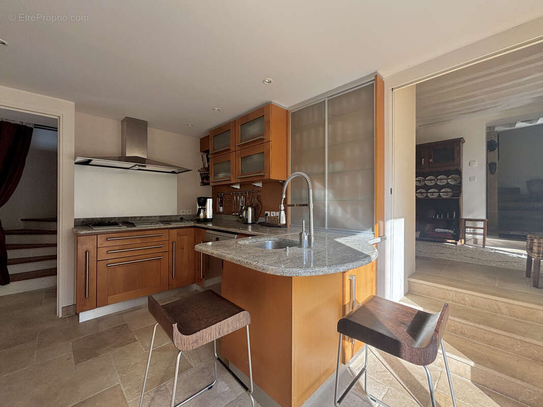 Maison à LE FRESNE-CAMILLY