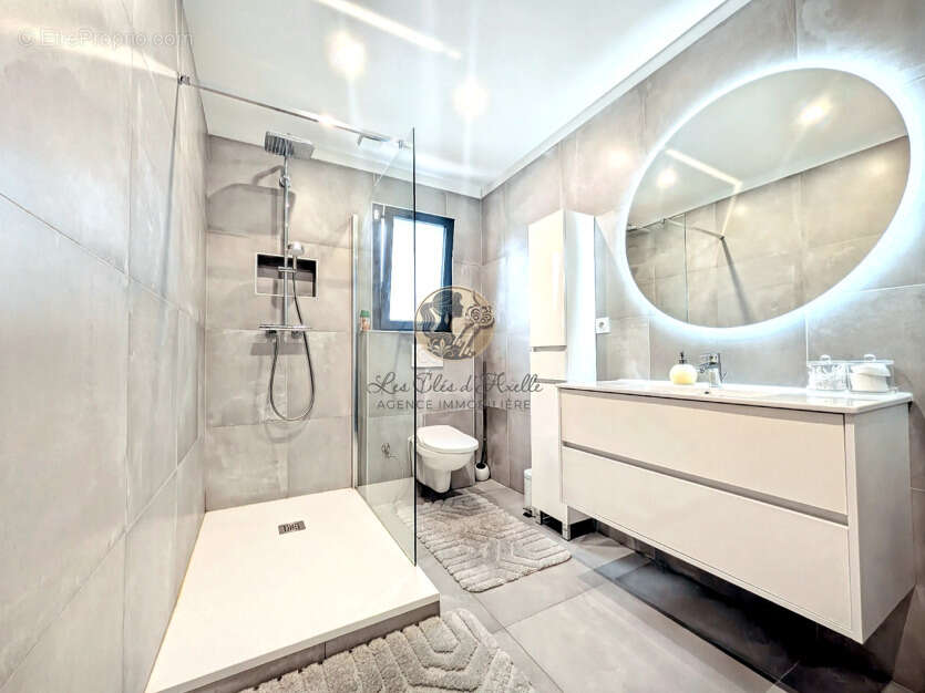 Maison à CHASSE-SUR-RHONE