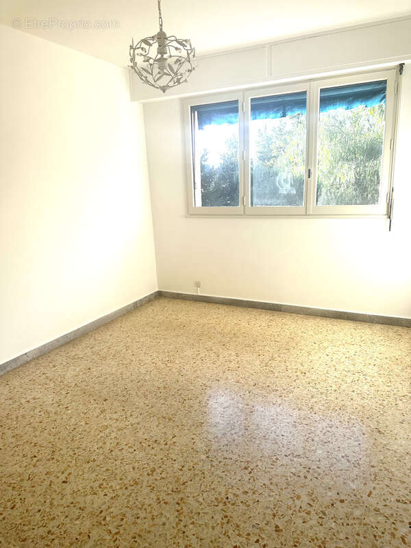 Grand deux pièces modulable  lumineux 61 m2-Fort potentiel - photo 10