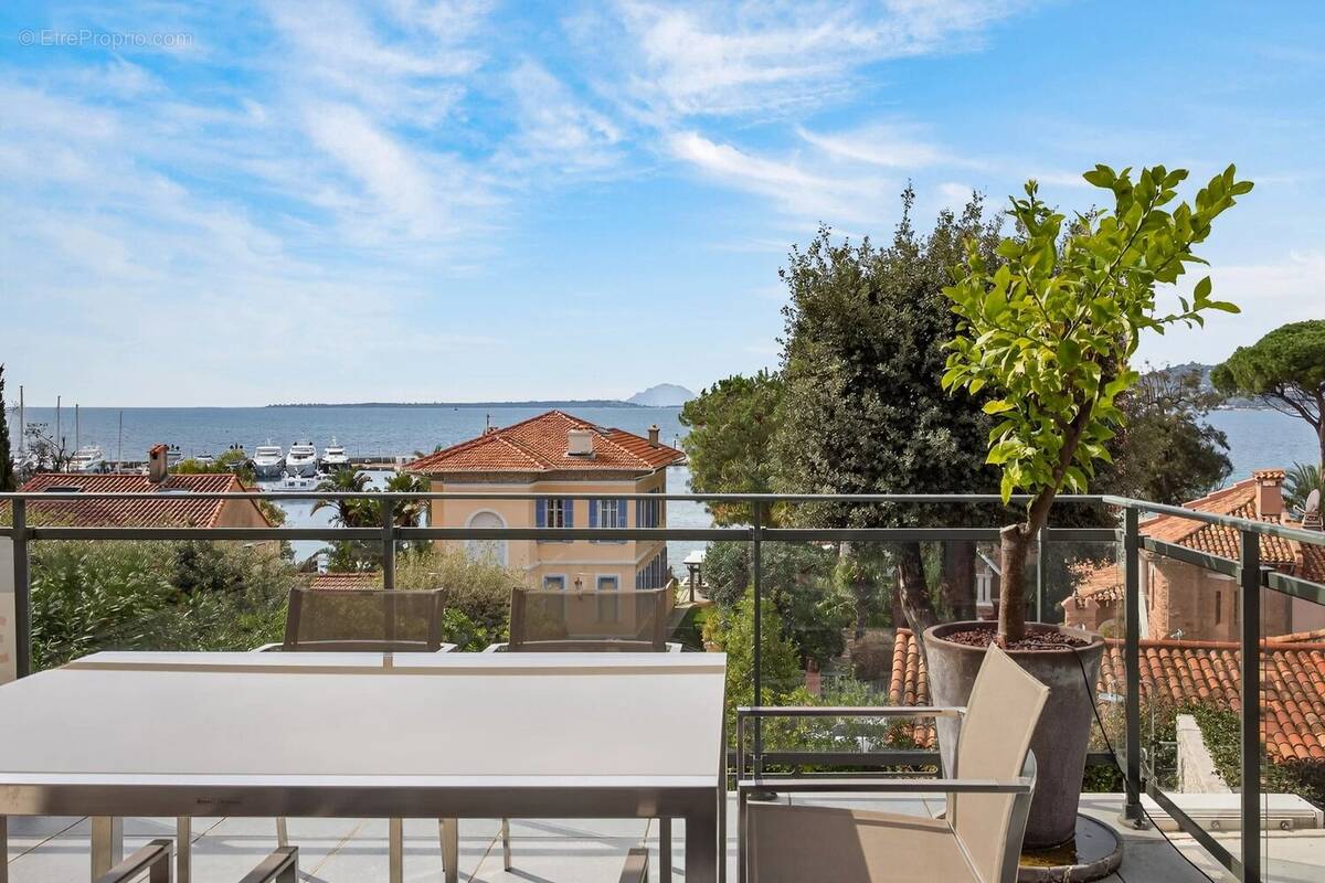 Appartement à ANTIBES