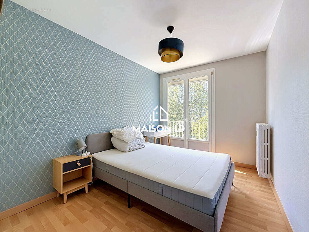 Appartement Herouville Saint Clair 5 pièce(s) 74 m2 - photo 4