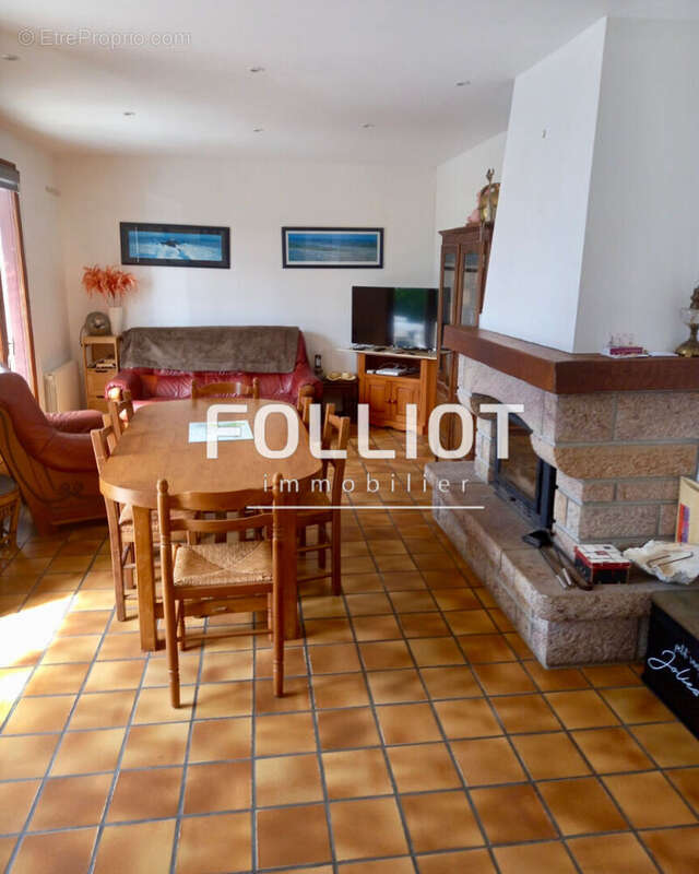 Maison à BLAINVILLE-SUR-MER