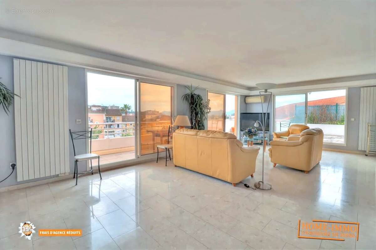 Appartement à LE CANNET