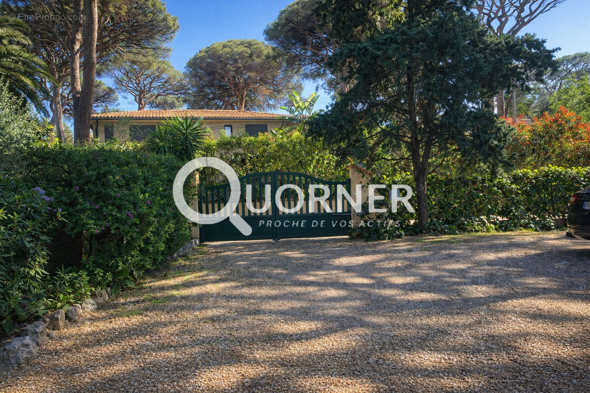 Appartement à SAINT-TROPEZ