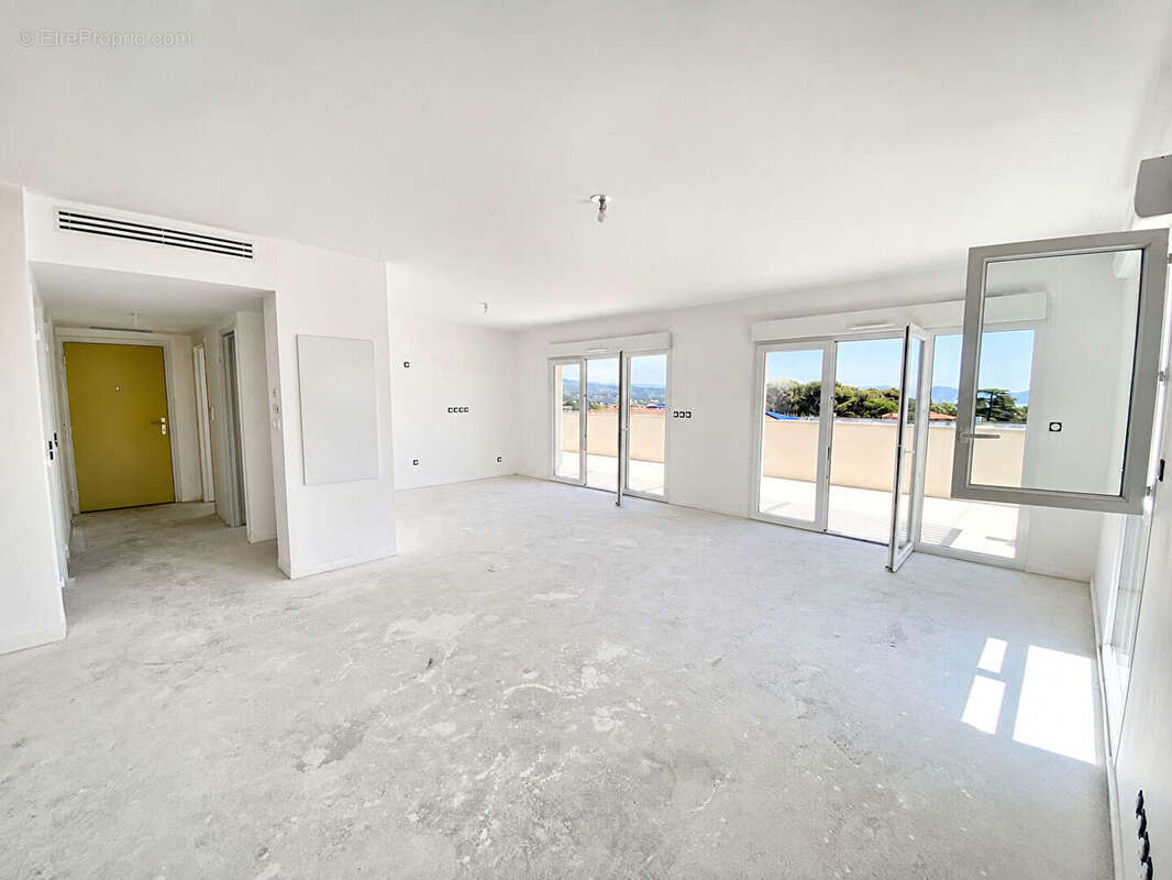 T4 en duplex, double garage, terrasses, vue mer - photo 2