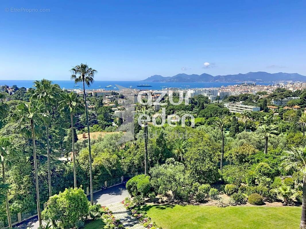 Appartement à CANNES