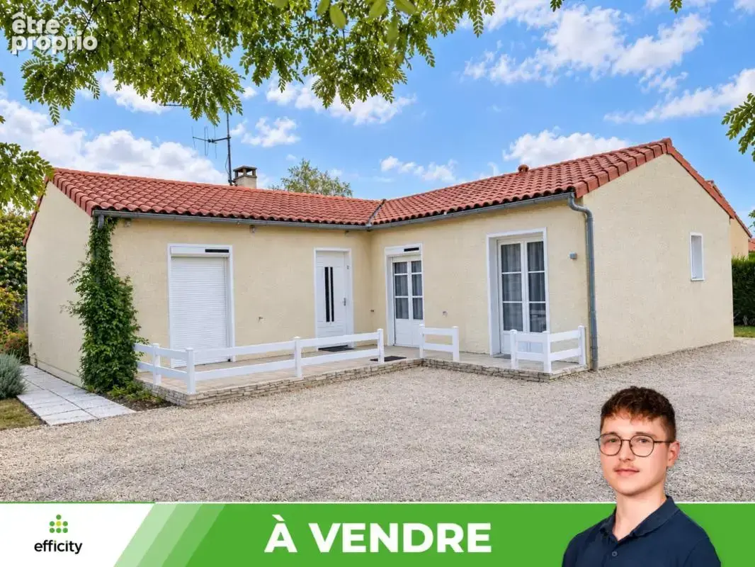Maison à MONTS-SUR-GUESNES