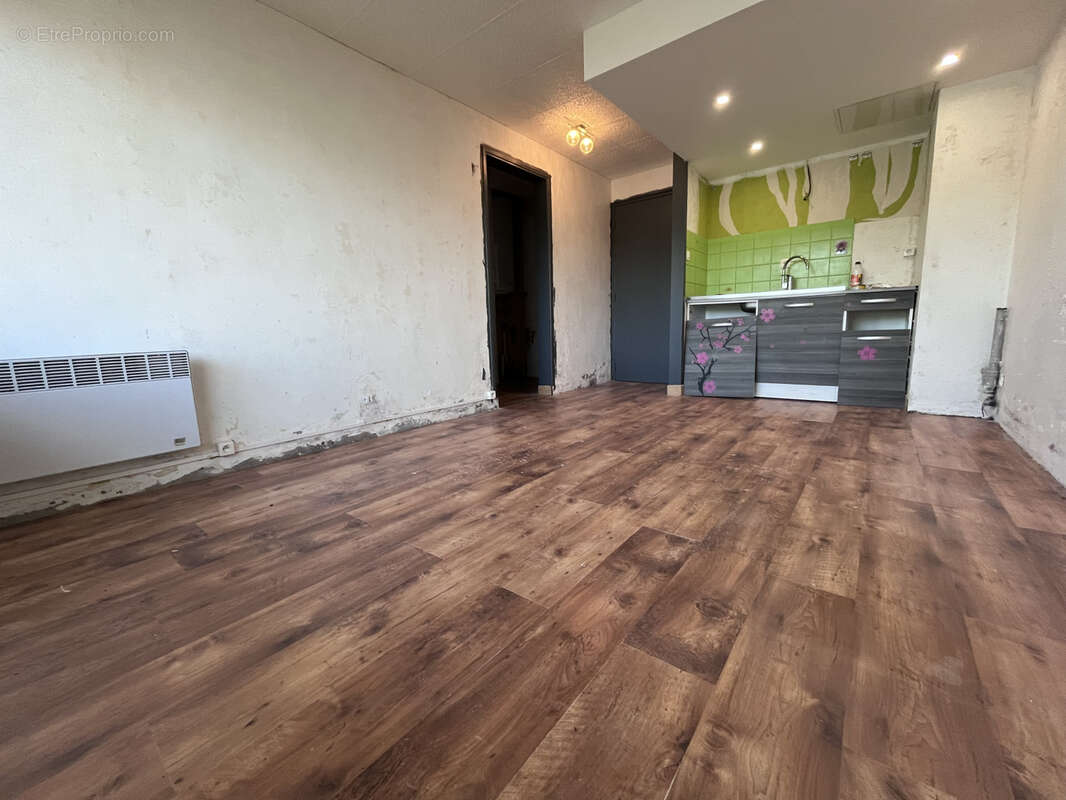 Appartement - 32,74 m2 - F2 - photo 6