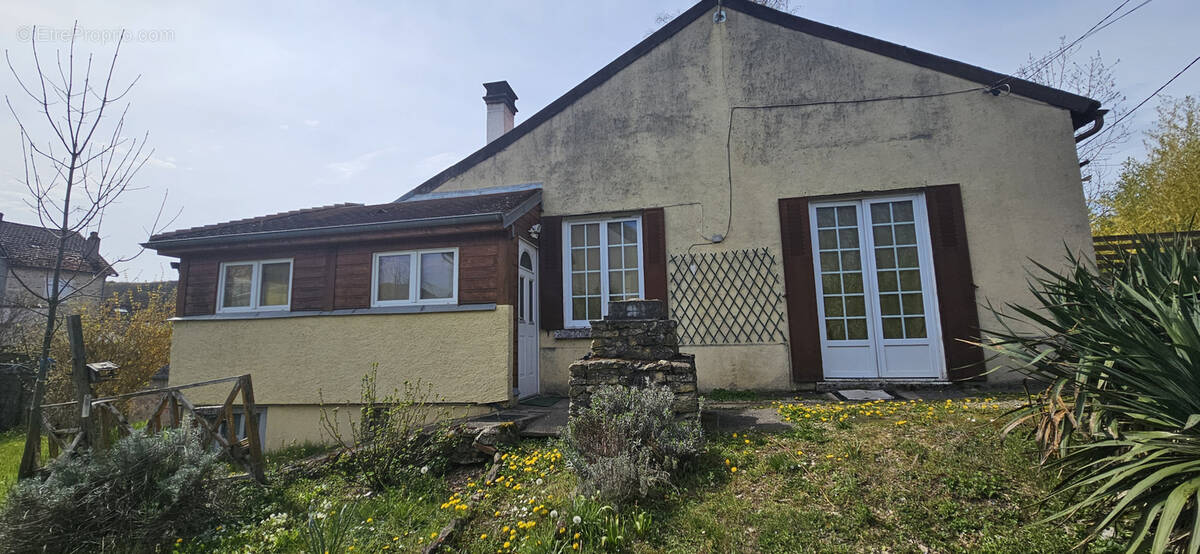 Maison à VOUTENAY-SUR-CURE