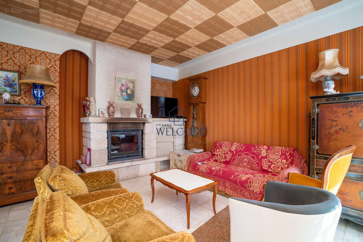 Maison à BERNIS