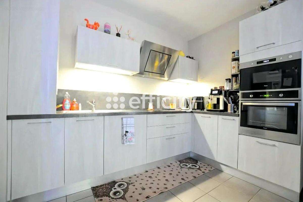Appartement à FEYZIN