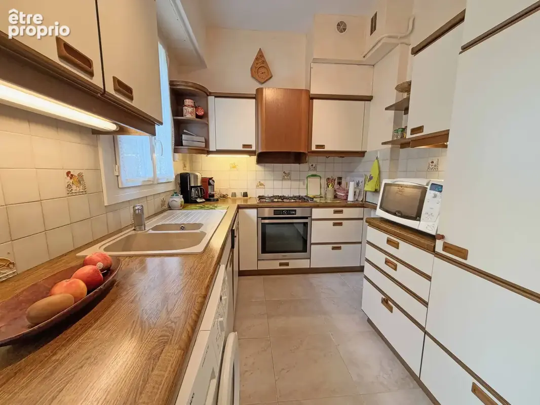 Vence quartier de l'Ara - Appartement de 3 pièces de 84 m2 avec terrasse et garage - photo 3