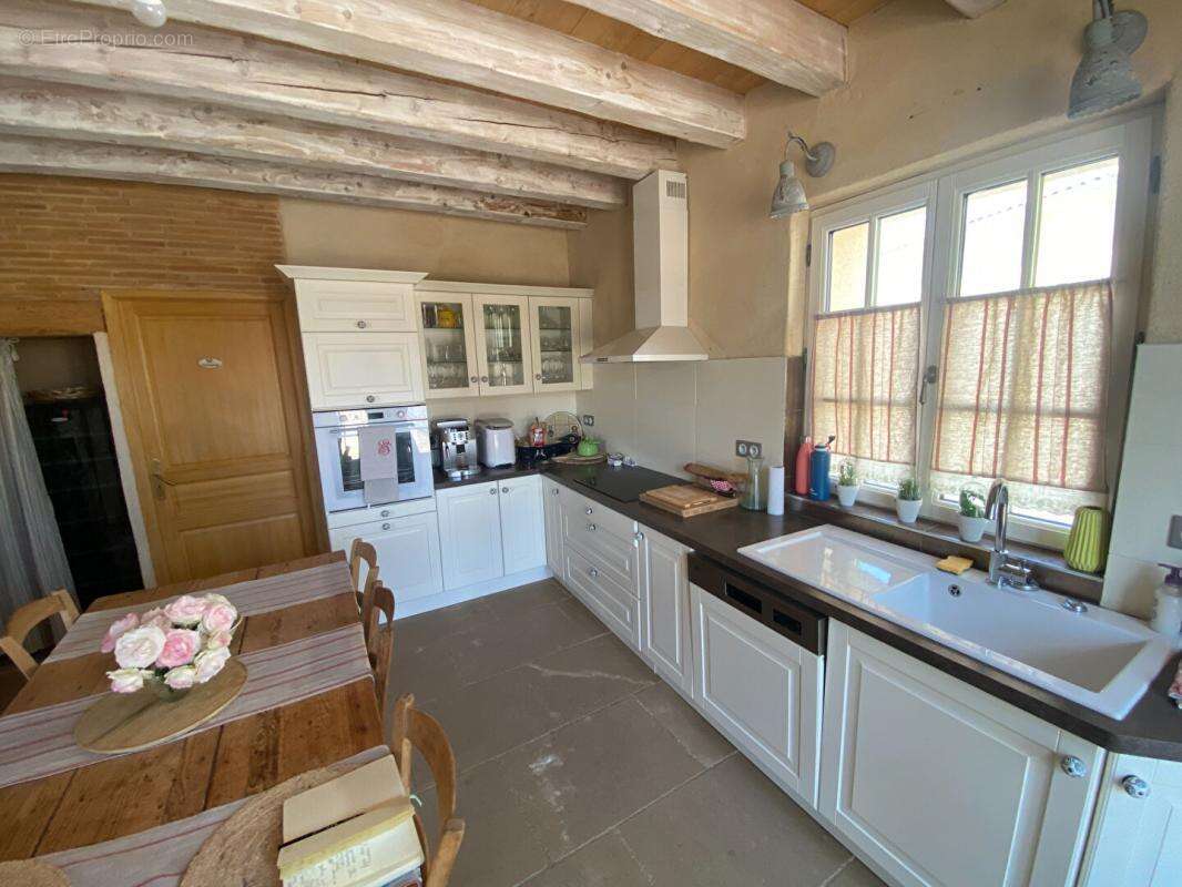 Maison à SAINT-MARTIN-DE-GURSON