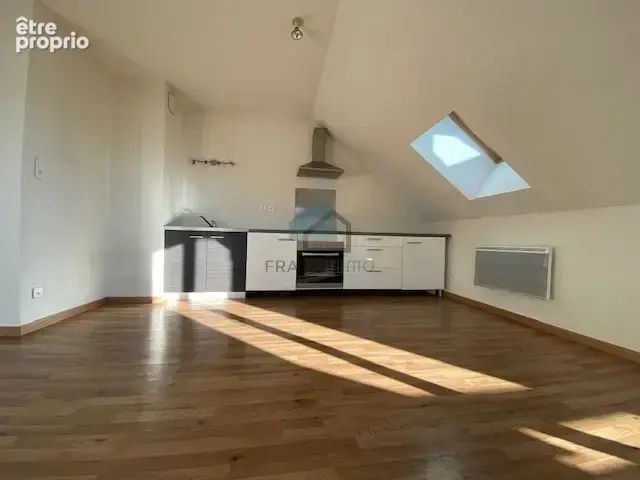 Maiche : appartement type f3 avec garage - photo 2