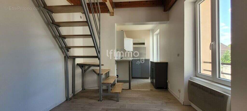 Appartement à CLAYE-SOUILLY