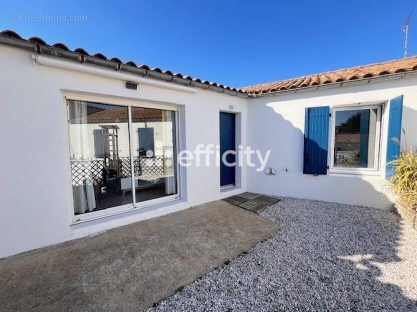 Appartement à MESCHERS-SUR-GIRONDE