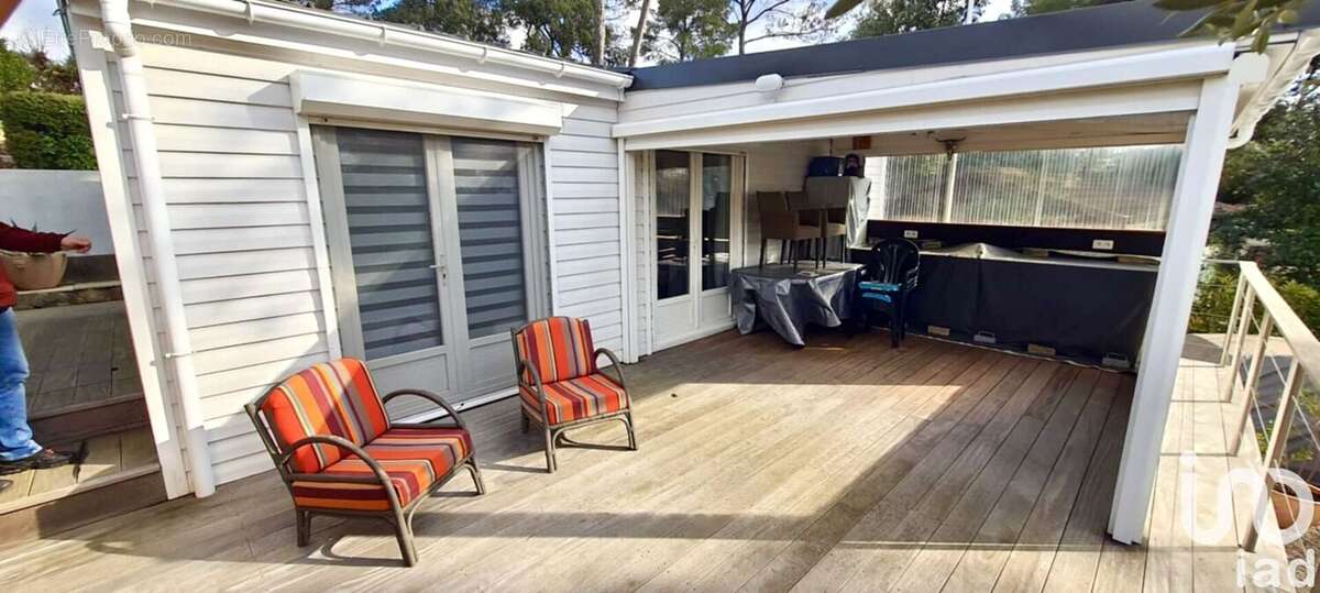 Photo 3 - Terrain à FREJUS